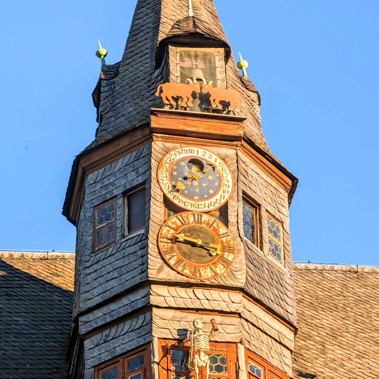 Ochsenfurt #1 – Rathausturm mit Details